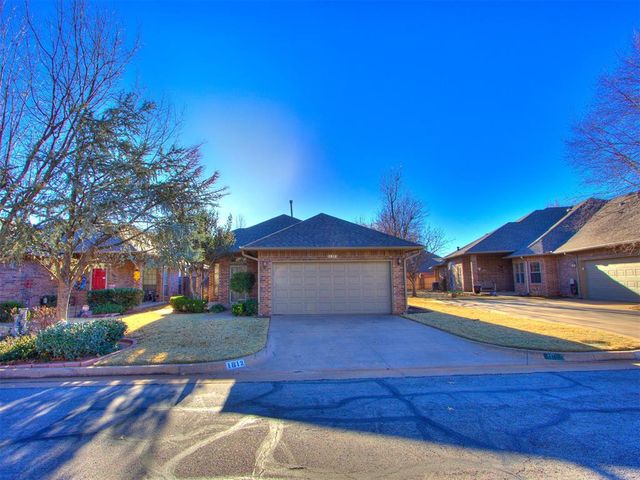 1812 NW 160th Place, Edmond, OK 73013