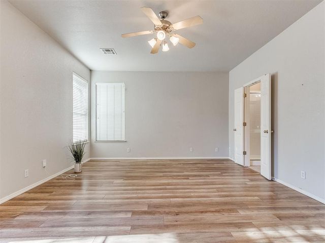 1812 NW 160th Place, Edmond, OK 73013