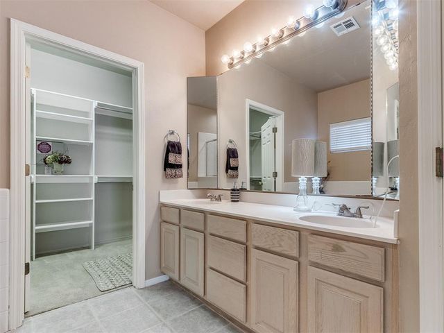 1812 NW 160th Place, Edmond, OK 73013