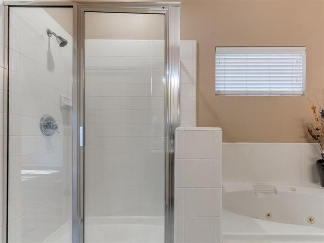 1812 NW 160th Place, Edmond, OK 73013