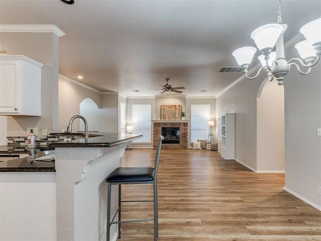 1812 NW 160th Place, Edmond, OK 73013