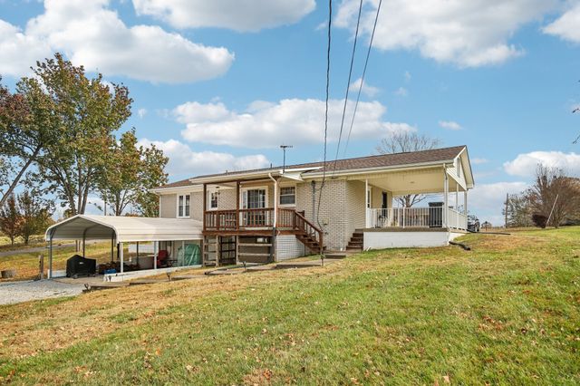 155 Rolling Hills Dr, Tennessee Ridge, TN 37178