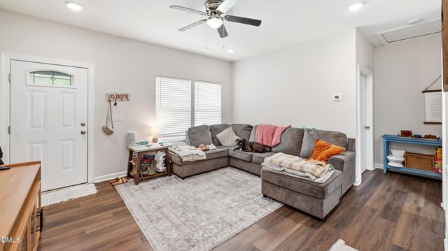 1620 Atway Loop, Burlington, NC 27215