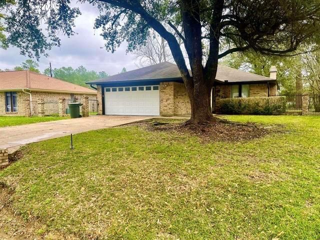 9530 Cumberland Drive, Beaumont, TX 77708