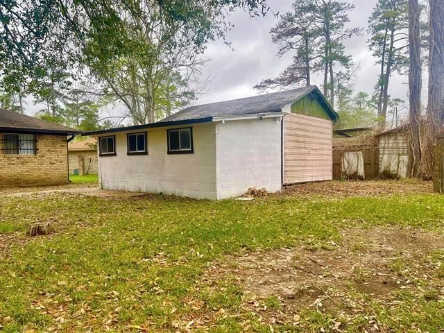 9530 Cumberland Drive, Beaumont, TX 77708