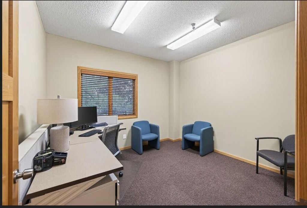 2115 County Road D E 200, Maplewood, MN 55109 — photo 5