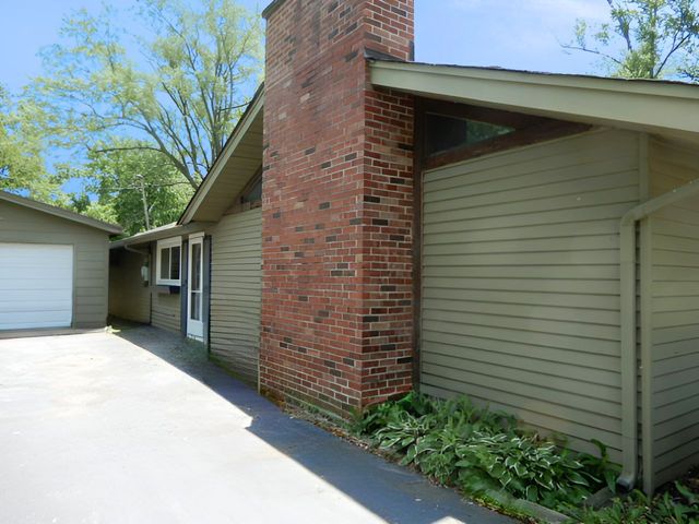 18055 Thomas Lane, Country Club Hills, IL 60478