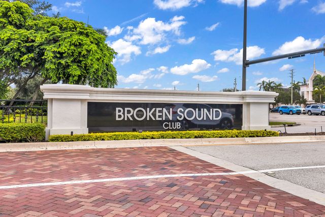 2550 NW 52ND Street, Boca Raton, FL 33496