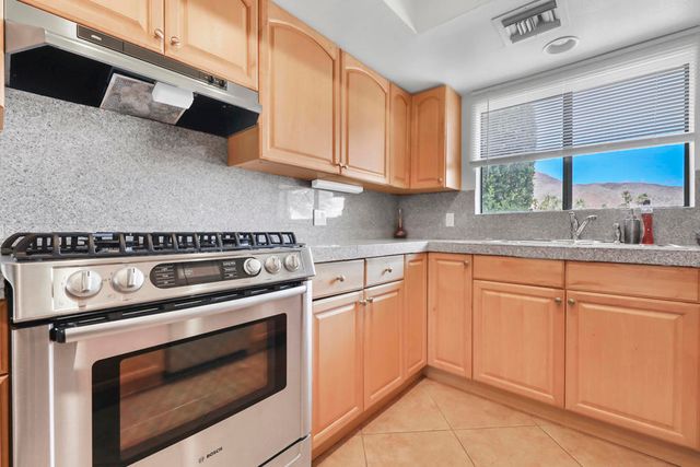 45780 Ocotillo Drive, Palm Desert, CA 92260
