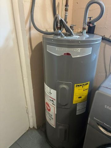 3633 RANCHWOOD ROAD, Orlando, FL 32808