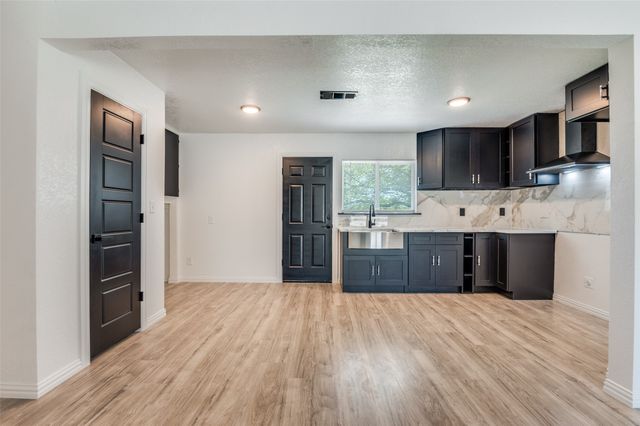 4625 Kyle Drive, Balch Springs, TX 75180