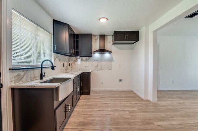 4625 Kyle Drive, Balch Springs, TX 75180