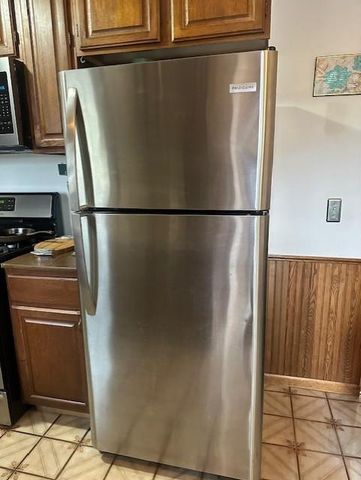 6912 60th Avenue N, Crystal, MN 55428