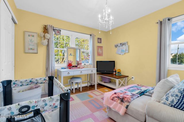 26 Tralee Road, Hazlet, NJ 07730
