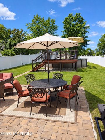 26 Tralee Road, Hazlet, NJ 07730