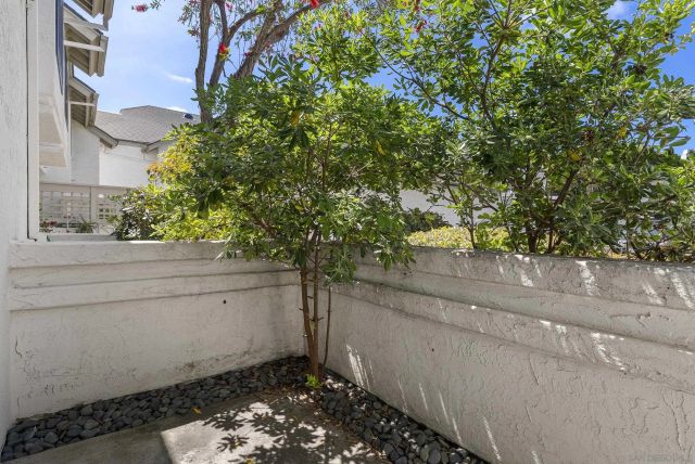 524 Via De La Valle H, Solana Beach, CA 92075