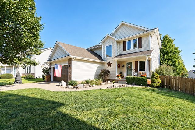 401 NW 10th Circle, Grimes, IA 50111