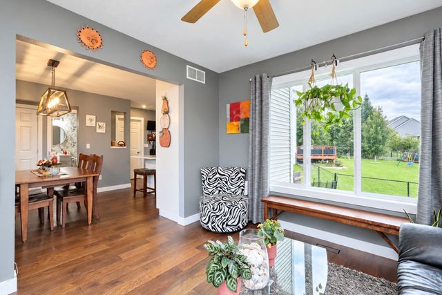 401 NW 10th Circle, Grimes, IA 50111