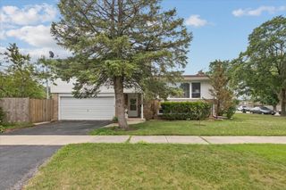 8953 Neenah Avenue, Morton Grove, IL 60053