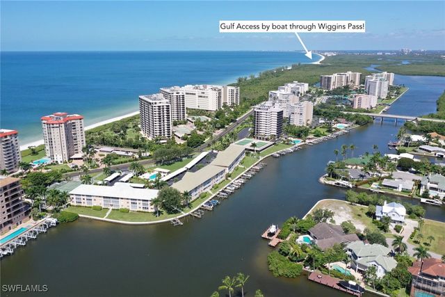 10682 Gulf Shore DR C-204, Naples, FL 34108