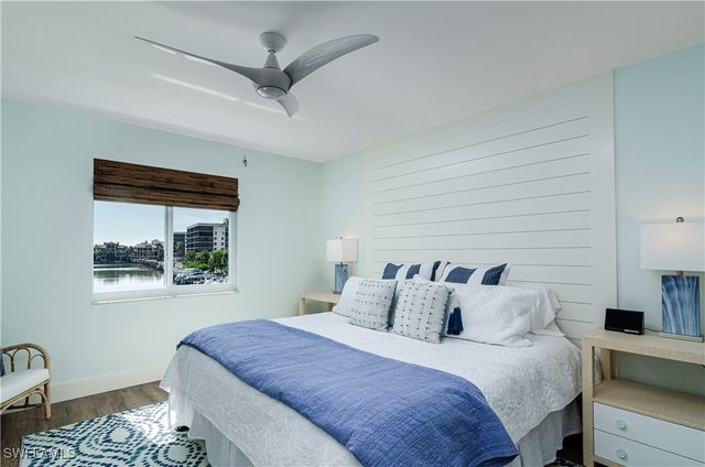 10682 Gulf Shore DR C-204, Naples, FL 34108