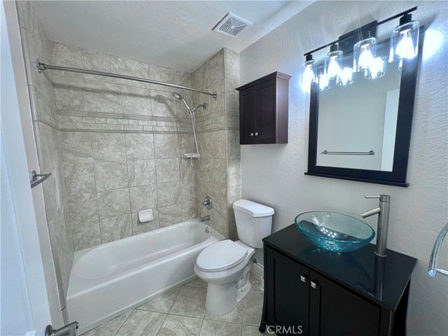2212 Shirlee, West Covina, CA 91792