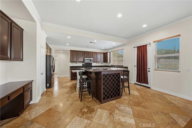 40949 Knoll Drive, Palmdale, CA 93551