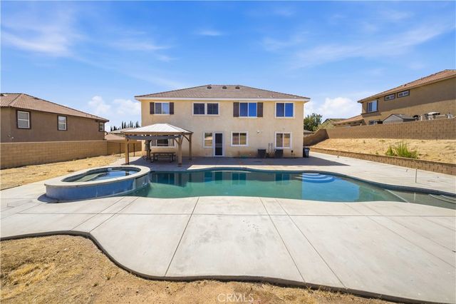 40949 Knoll Drive, Palmdale, CA 93551