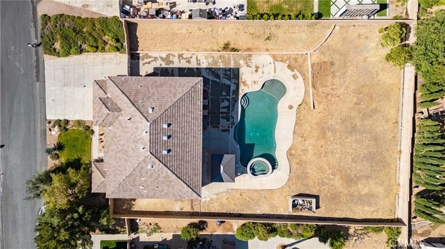 40949 Knoll Drive, Palmdale, CA 93551