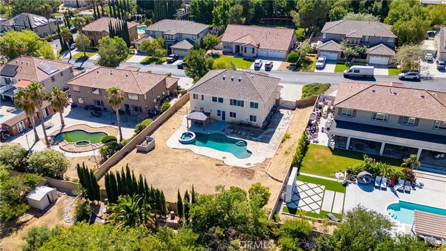 40949 Knoll Drive, Palmdale, CA 93551