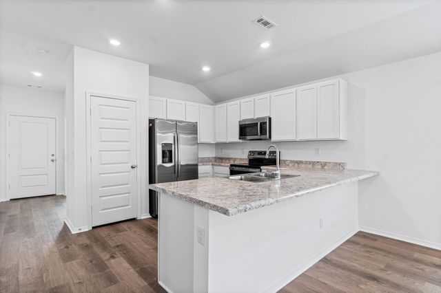 8088 Chesapeake Trail, Bauxite, AR 72011