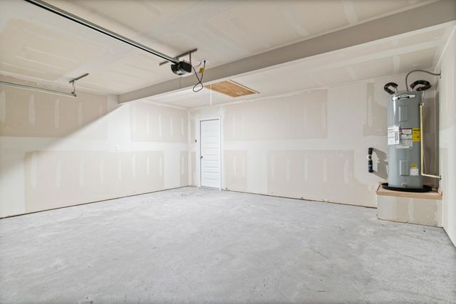 8088 Chesapeake Trail, Bauxite, AR 72011