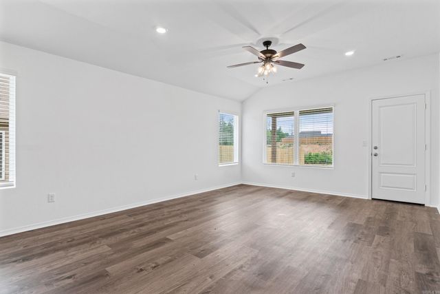 8088 Chesapeake Trail, Bauxite, AR 72011