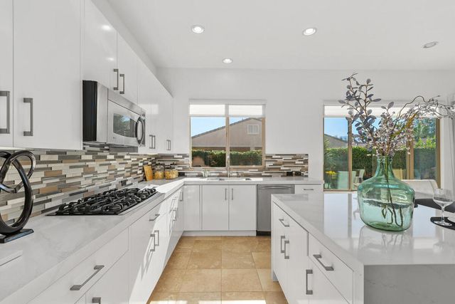 81071 Avenida Sombra, Indio, CA 92203