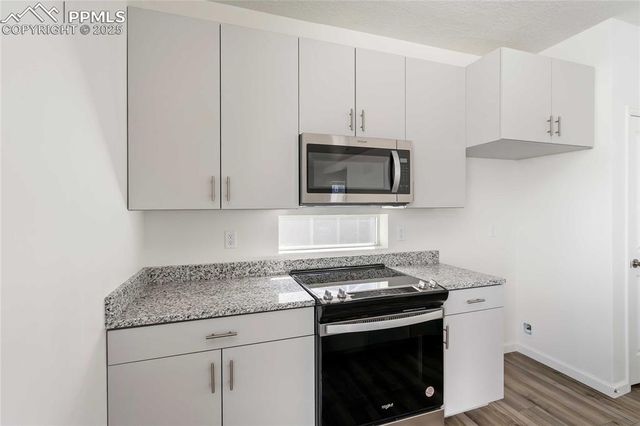 9357 Twin Sisters Drive, Colorado Springs, CO 80927