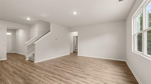 825 Trillium Drive, Locust Grove, GA 30248