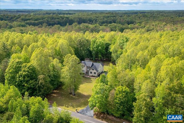 4973 DOUBLE EAGLE DR, Louisa, VA 23093