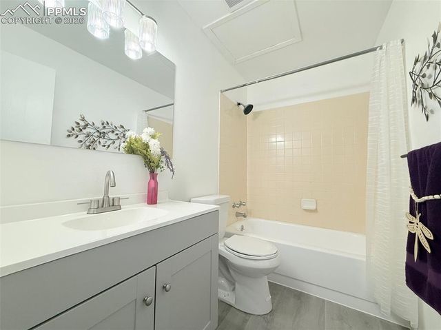 7612 Lexington Manor Drive, Colorado Springs, CO 80920