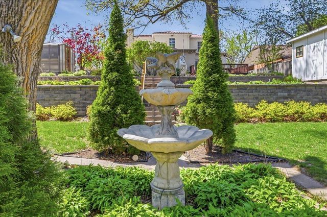 724 FOREST Drive, Council Bluffs, IA 51503