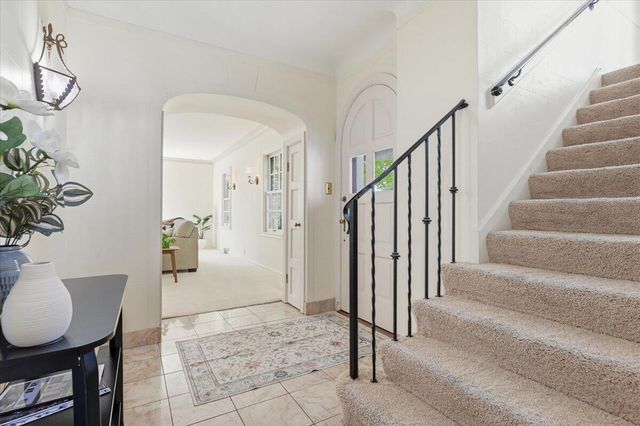 724 FOREST Drive, Council Bluffs, IA 51503