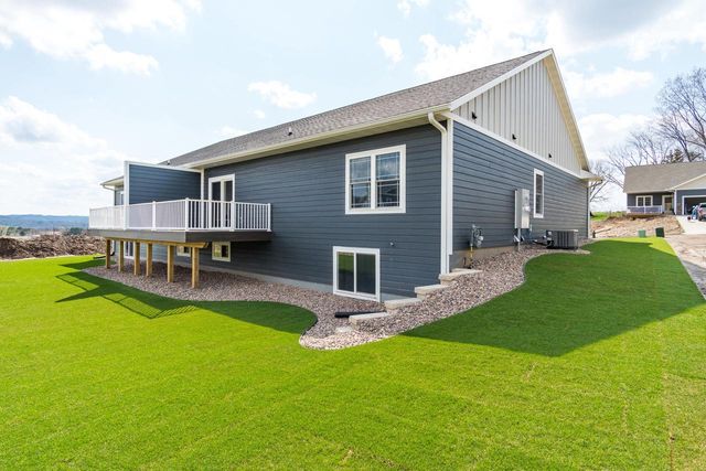 4060 Brooke Elizabeth DRIVE, Onalaska, WI 54650
