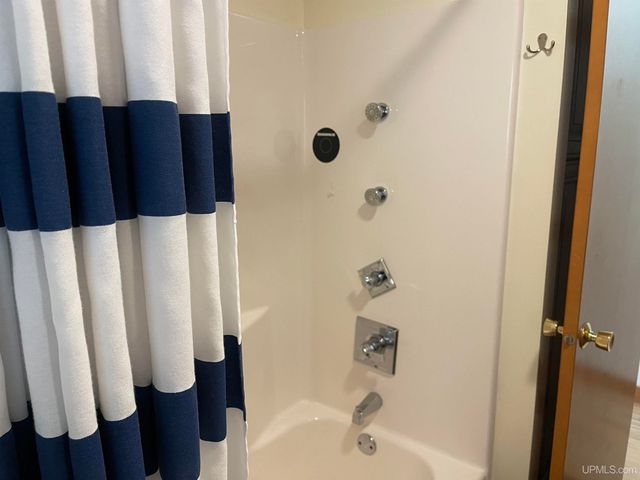 613 N 5th Avenue, Hurley, WI 54534