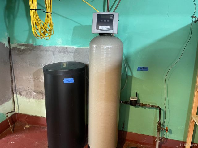 613 N 5th Avenue, Hurley, WI 54534