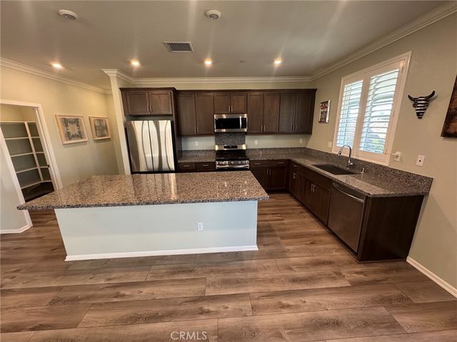 3829 W Bodega, San Bernardino, CA 92407