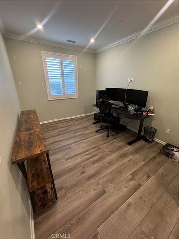 3829 W Bodega, San Bernardino, CA 92407