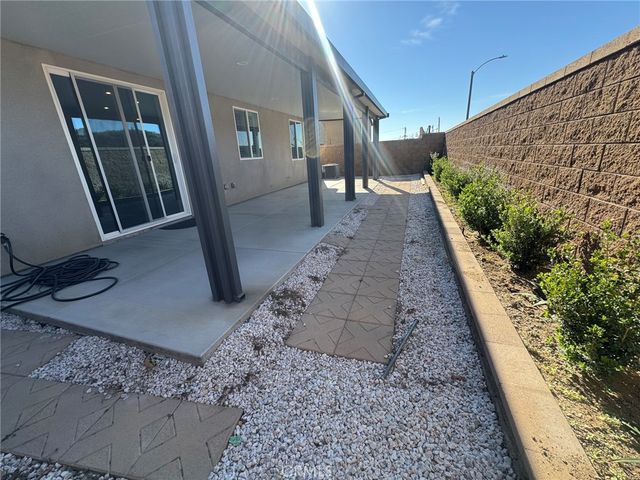 3829 W Bodega, San Bernardino, CA 92407