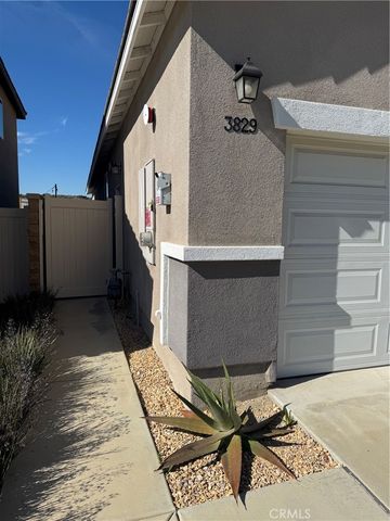 3829 W Bodega, San Bernardino, CA 92407