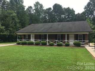 2008 Grandhaven Drive B, Mount Holly, NC 28120