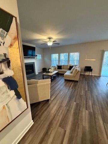 3938 Dean Grove Way, Loganville, GA 30052