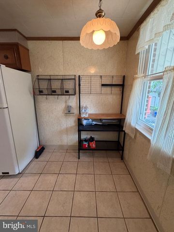 1034 CEDARWOOD RD, Glenolden, PA 19036